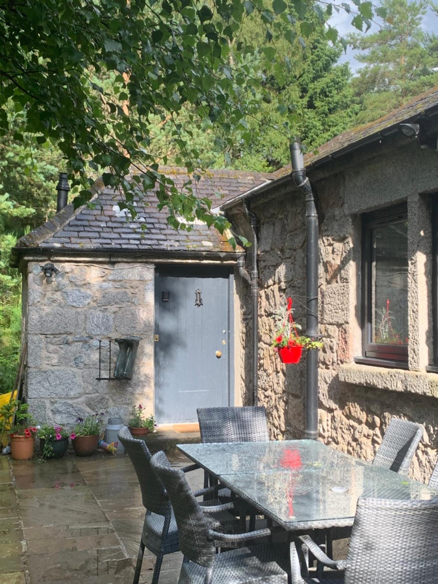 Amazing Cottage With Private Indoor Swim Pool And Hot Tub Grantown-on-Spey Dış mekan fotoğraf